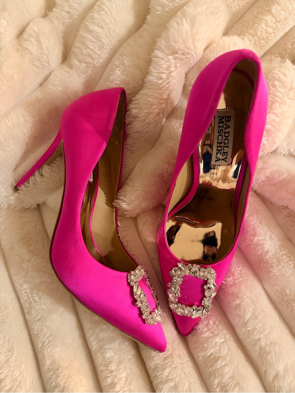 Badgley Mischka Hot Pink Satin Pointed Toe Jeweled Pumps - Picture 2 of 6